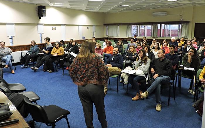 Unlpam Facultad Cienciaseconomicasyjuridicas Consumos Problematicos 15julio2019