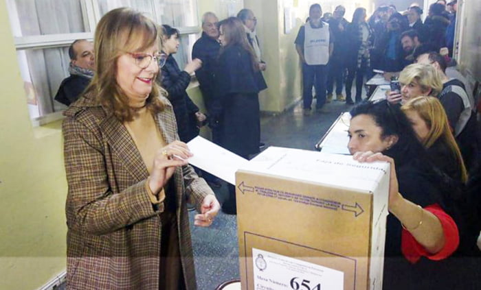 Kirchneralicia Votacion Santacruz 12agosto2019