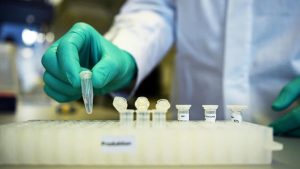 Vacuna medico coronavirus 17marzo2020
