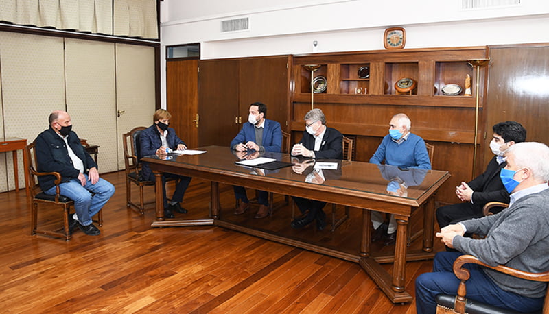 Ziliottosergio firma convenio obras santarosa 20mayo2020