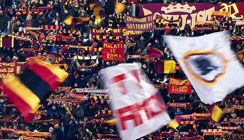 Romafc Hinchas Italia 7julio2020