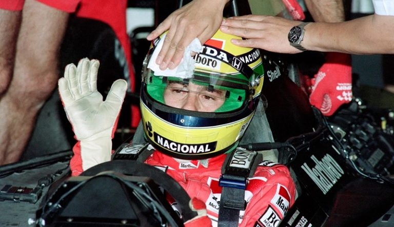 Sennaayrton Piloto Fallecido Archivo