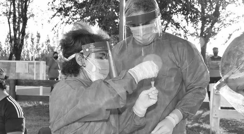 Coronavirus busquedaactiva generalacha analisis medicos observacion byn 14marzo2021