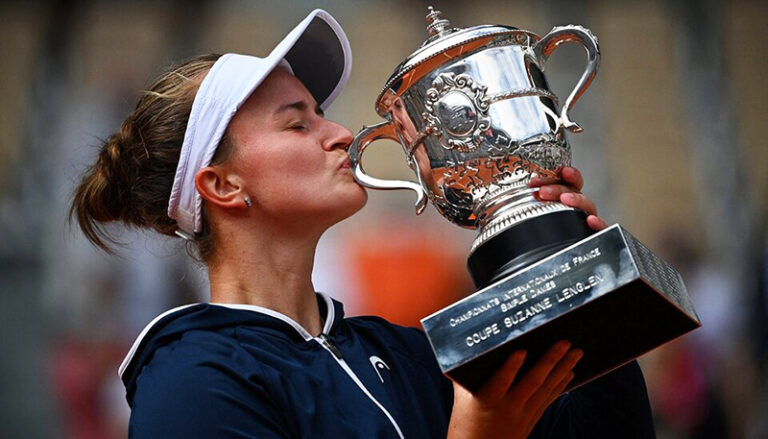 Krejcikova Barbora Festejo Rolandgarros 13junio2021