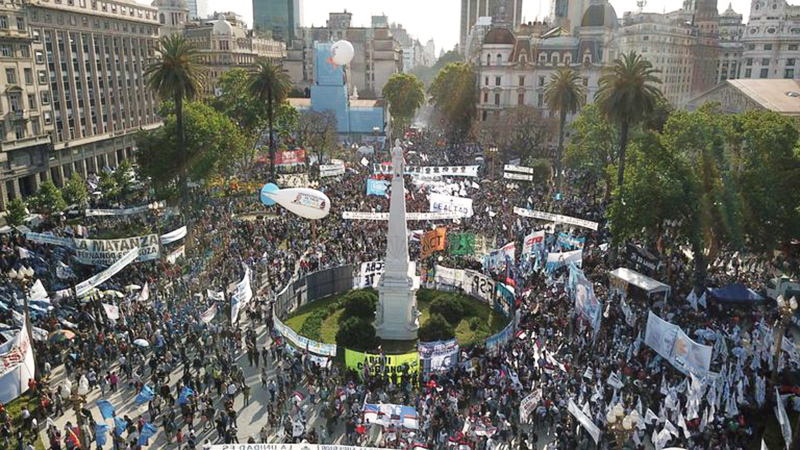 Lealtad peronista plazademayo militancia 17octubre2021