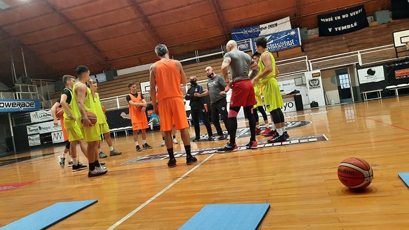 Picofc basquet entrenamiento charla 19enero2022