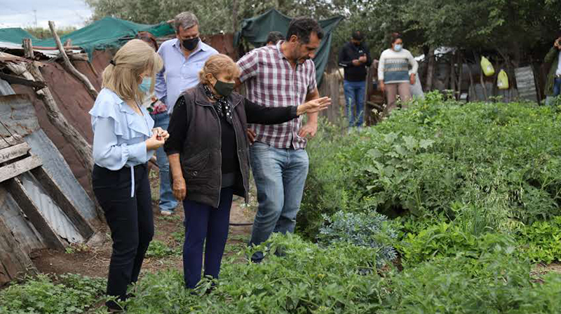 Economiasocial productora huerta laadela carrizoyolanda 23febrero2022