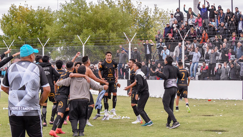 Torneoprovincial2022 racingclub estudiantil festejo jugadores 20marzo2022