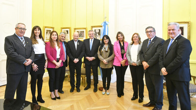 Fernandezalberto legisladores parlamento patagonico 18mayo2022