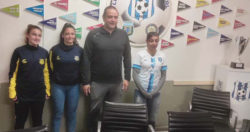 Almuevarceferino futbolistas mujeres allboys carroquemado 12agosto2022