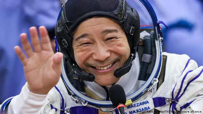 Maezawayusaku magnate japones viaje luna 9diciembre2022