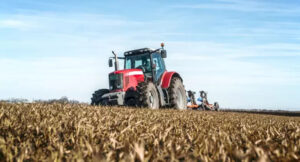 Tractor cultivo cosecha gruesa sequia 16enero2023