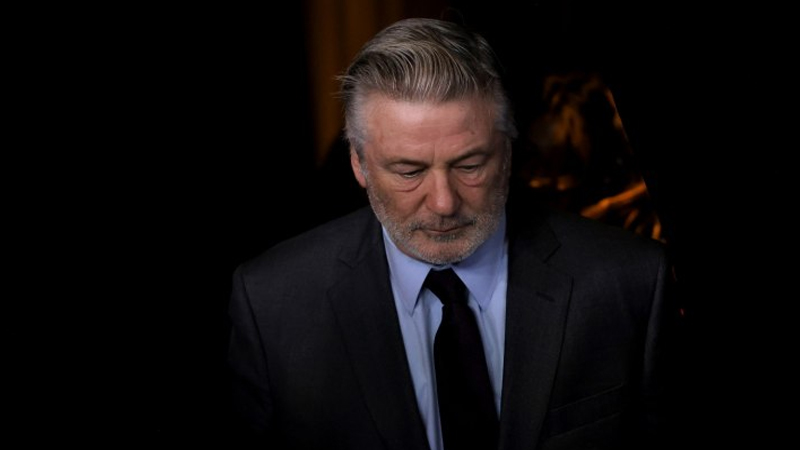 Alec baldwin