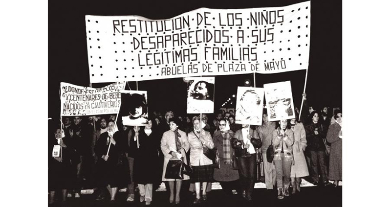 Madresplazademayo marcha dictadura militar 8marzo2023