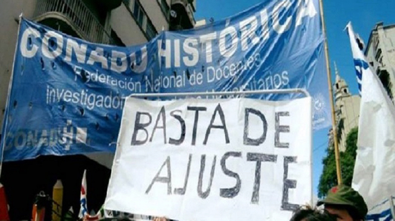 Conaduhistorica Banderas Manifestacion 17abril2023