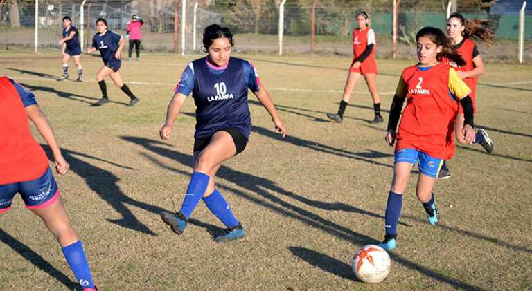 Juegosaraucania Epade Concentracion Futbolfemenino Jugada 14junio2023 1