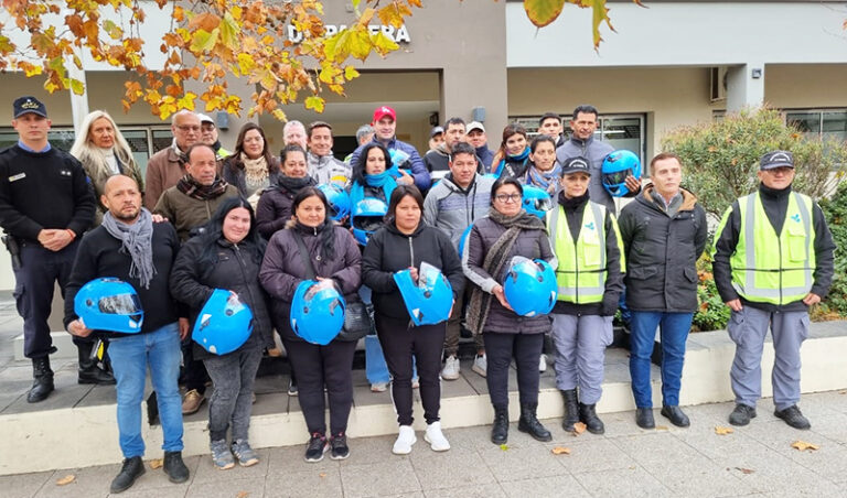 Seguridadvial motociclistas cascos parera 25junio2023