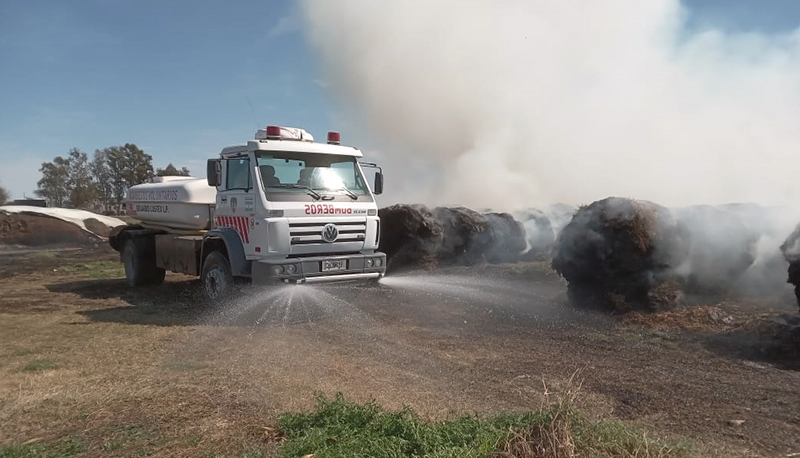 Bomberosvoluntarios Incendio Campo Castex 18setiembre2023