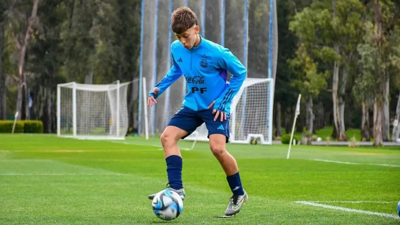 Felipinho entrenamiento sub17 12setiembre2023