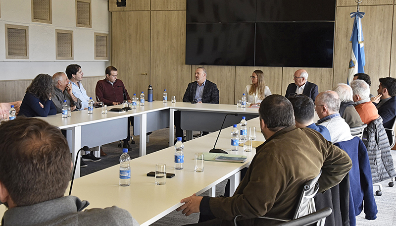 Rioatuel reunion comisiontrabajo schmidtromina panoramica atras 12setiembre2023