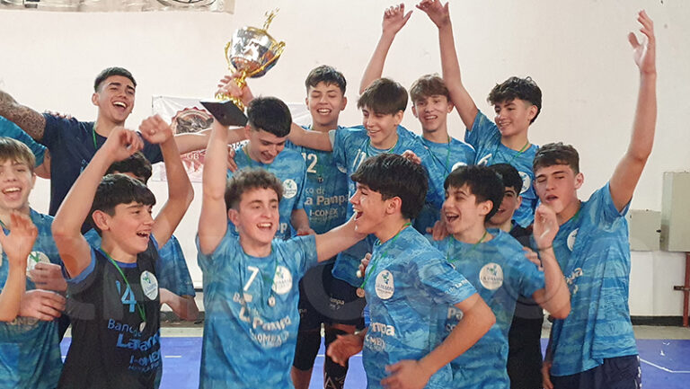 Torneopatagonicovoleysub14 lapampa masculino festejo 17setiembre2023