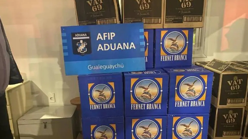 Aduana whisky fernet
