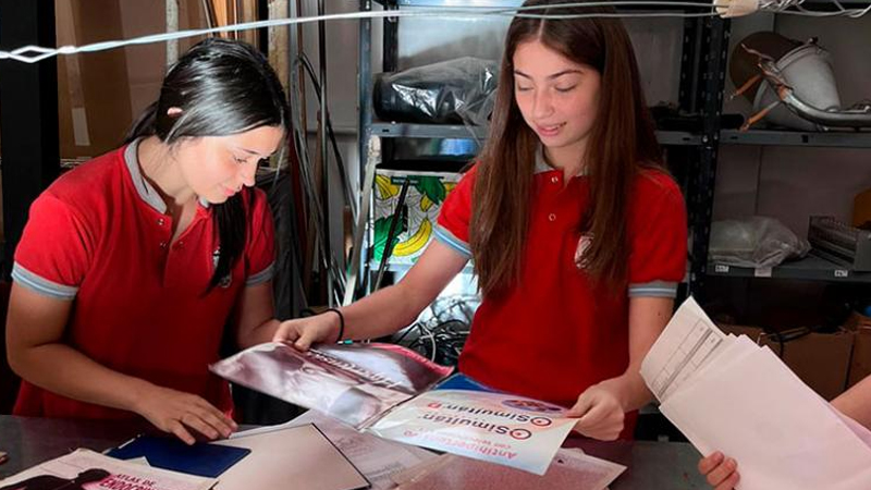 Cordoba estudiantes dolares