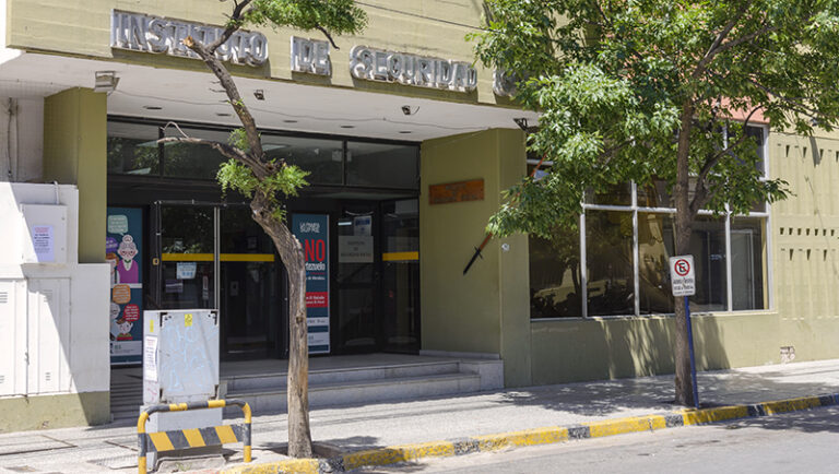 Institutoseguridadsocial sempre edificio 31enero2024