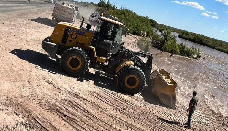 Riocolorado trabajos contencion maquinaria 25demayo 8enero2024