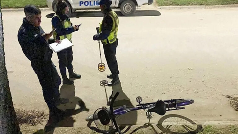 Choque ciclista auto fugado realico 20abril2024
