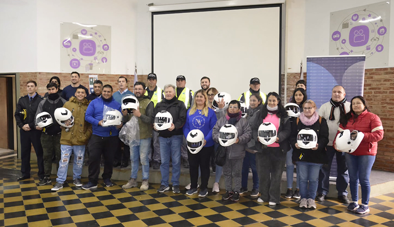 Seguridadvial motociclistas cascos miguelriglos 24mayo2024