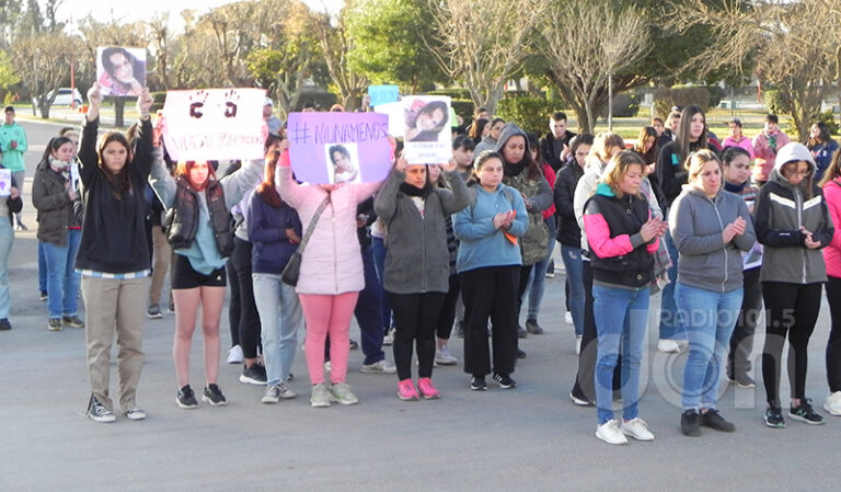 Femicidio montenievas marcha policia pancartas 29junio2024