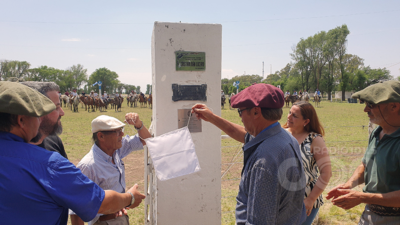 Centrotradicionalista loscaldenes reconocimiento arnaldosanchez placa 27noviembre2024