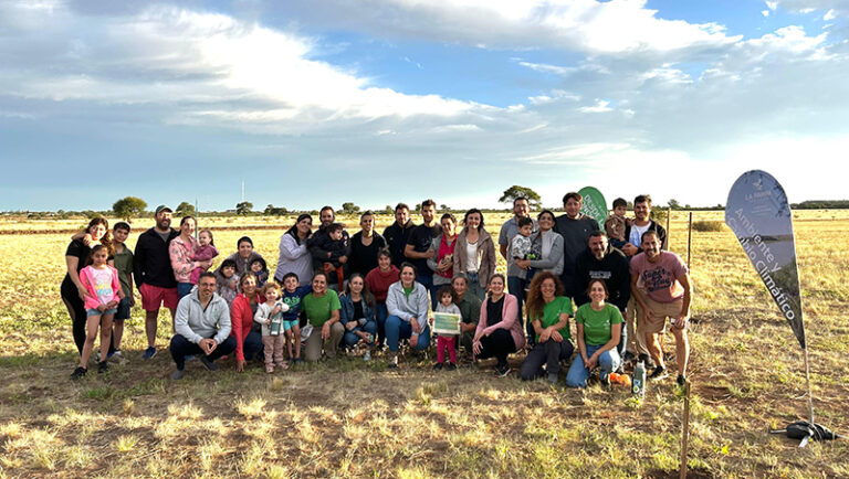 Cambioclimatico Plantacion Especiesnativas Barrio Nuevavista Santarosa 13diciembre2024