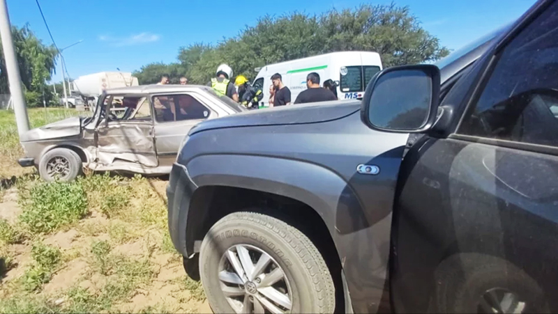 Choque Camioneta Auto Caminovecional Generalacha 25diciembre2024