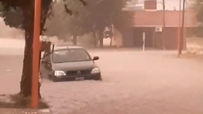 Inundacion Lluvia Callegobernadorduval Auto 24enero2025