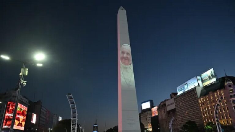 Obelisco Francisco 20febrer2025