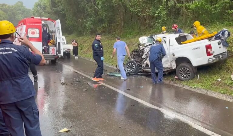 Choque Camioneta Argentinos Fallecimientos Brasil 14febrero2025