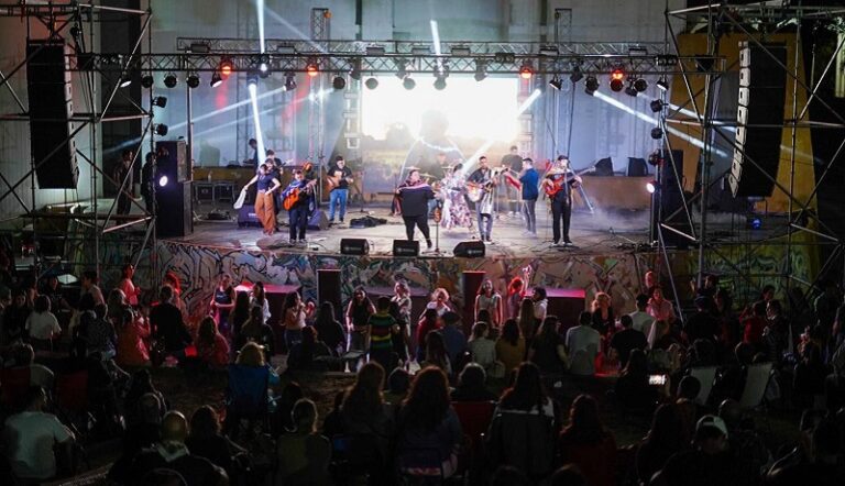 Expomercadoartesanal espectaculo publico frente 30marzo2025