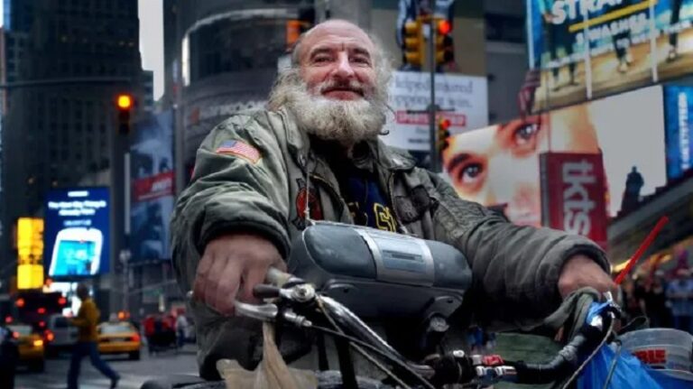 Radioman actor extra nuevayork 28marzo2025