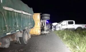 Camioneta pampeanos choque monctezuma 13marzo2025