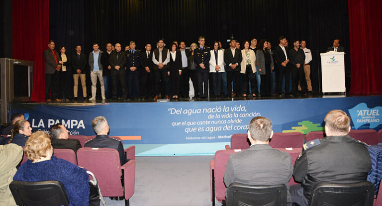 Diadelapolicianacional reconocimientos 22abril2025