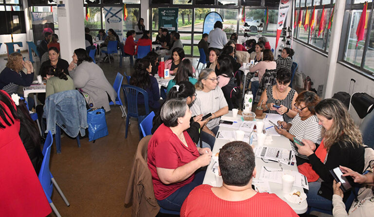 Emprendedoras networking santarosa 29abril2025 1