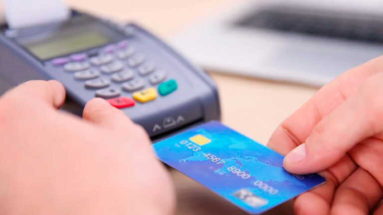 Tarjetacredito posnet compra consumidor 24abril2025 1