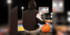 Basquetbolista pelota tablero edit 17mayo2025