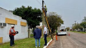 Conectividad fibraoptica trabajadores funcionarios hilariolagos 15mayo2025