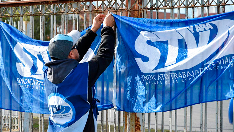 Vialidadnacional distrito21 protesta trabajador bandera 31mayo2025
