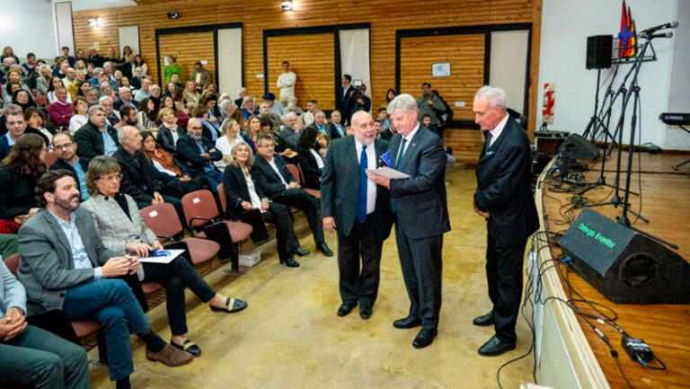 Ziliottosergio ferranabelardo acto 50aniversario facultad cienciasveterinarias 24mayo2025