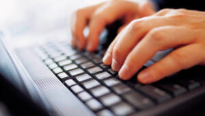 Computadora usuario internet conectividad 22mayo2025