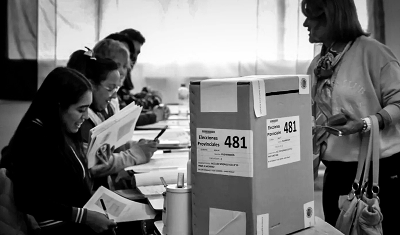 Elecciones votante urna byn 13mayo2025
